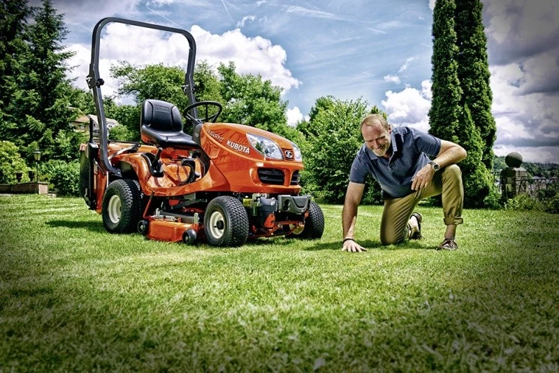 Traktorová sekačka Kubota GR1600 ID